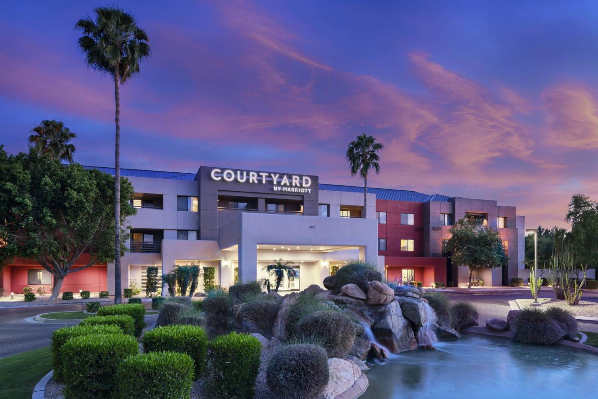 Courtyard Scottsdale North Hotel Bagian luar foto