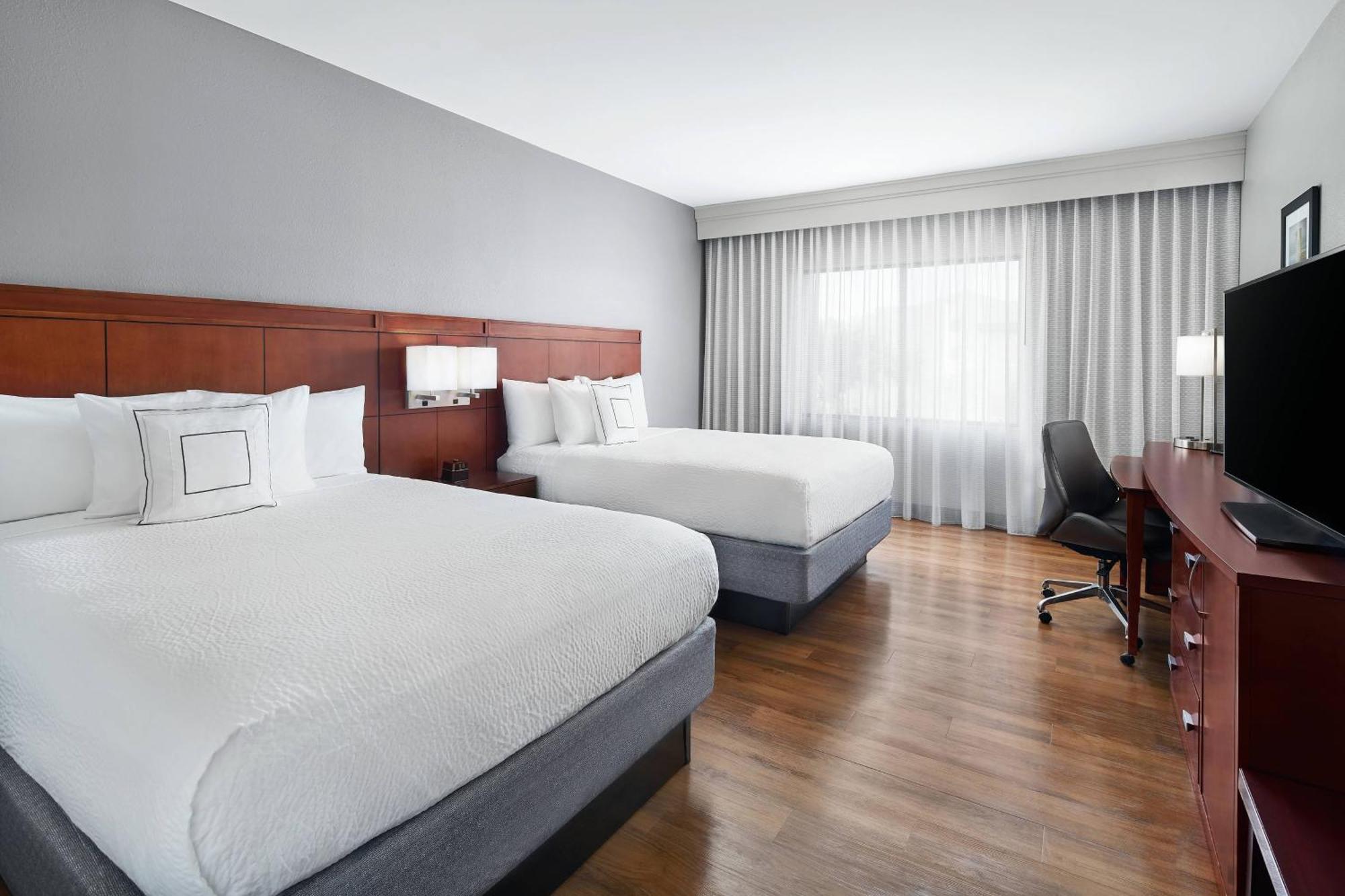 Courtyard Scottsdale North Hotel Bagian luar foto